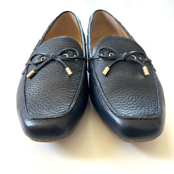 Talbots Dark Navy Blue Genuine Leather Lace-Up Bow Driving Moccasin Flats - Picture 2 of 9